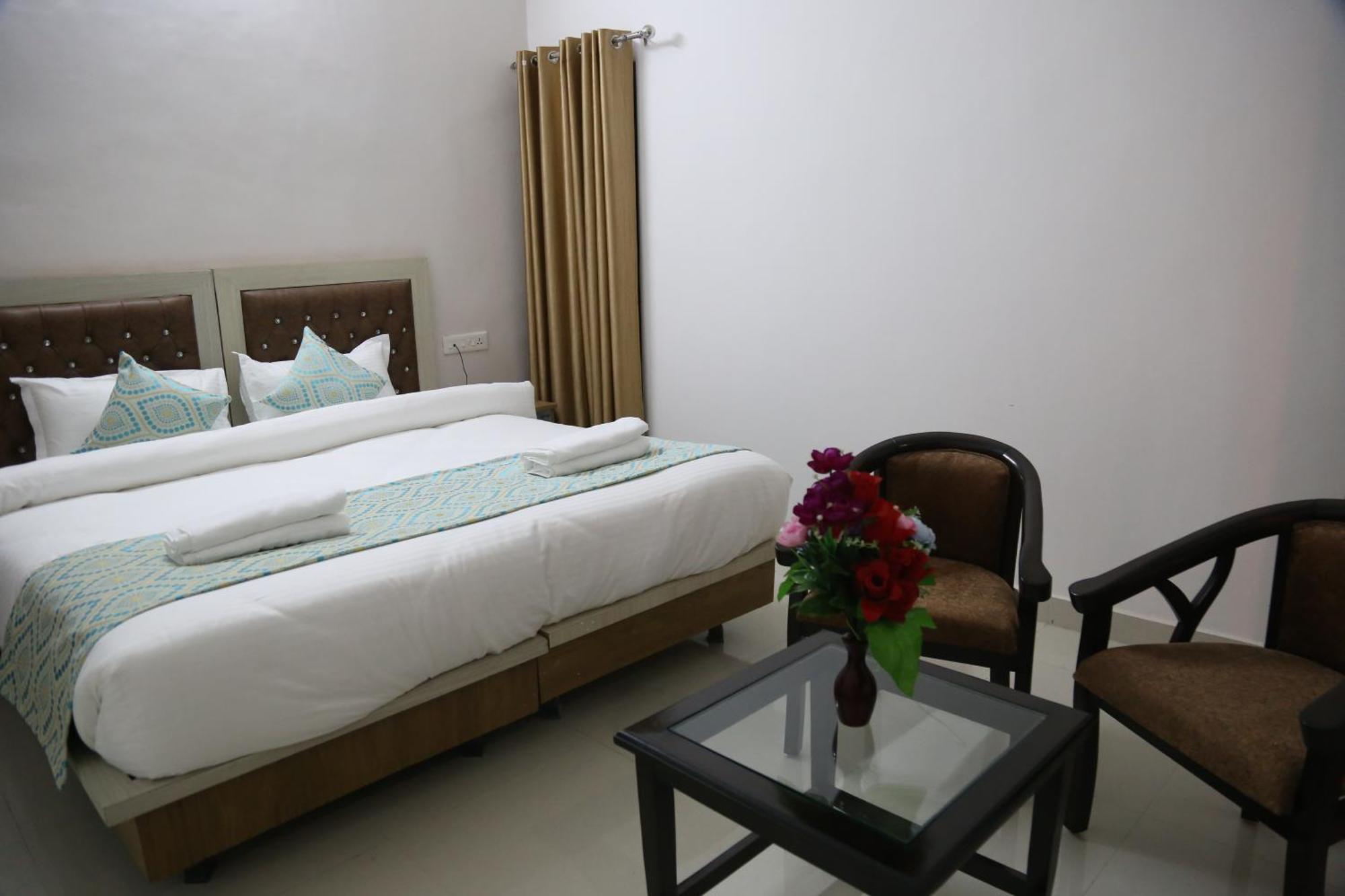 Hotel Yog Tapovan- Rafting Available Rishikesh Exterior photo