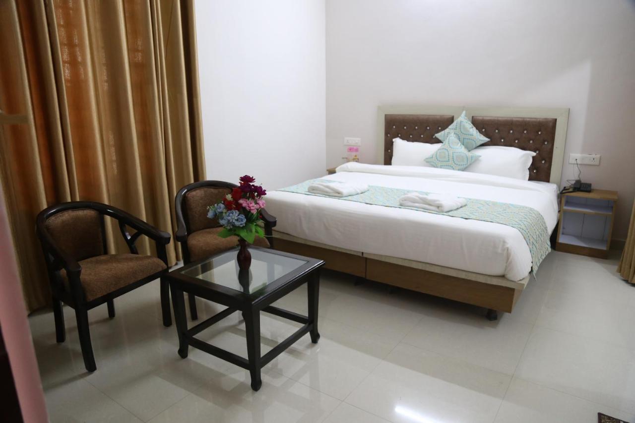 Hotel Yog Tapovan- Rafting Available Rishikesh Exterior photo